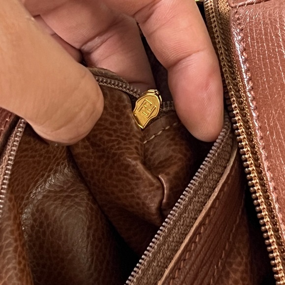 Rare Vintage Fendi Leather Janus Medallion Boston Bag - Picture 8 of 12